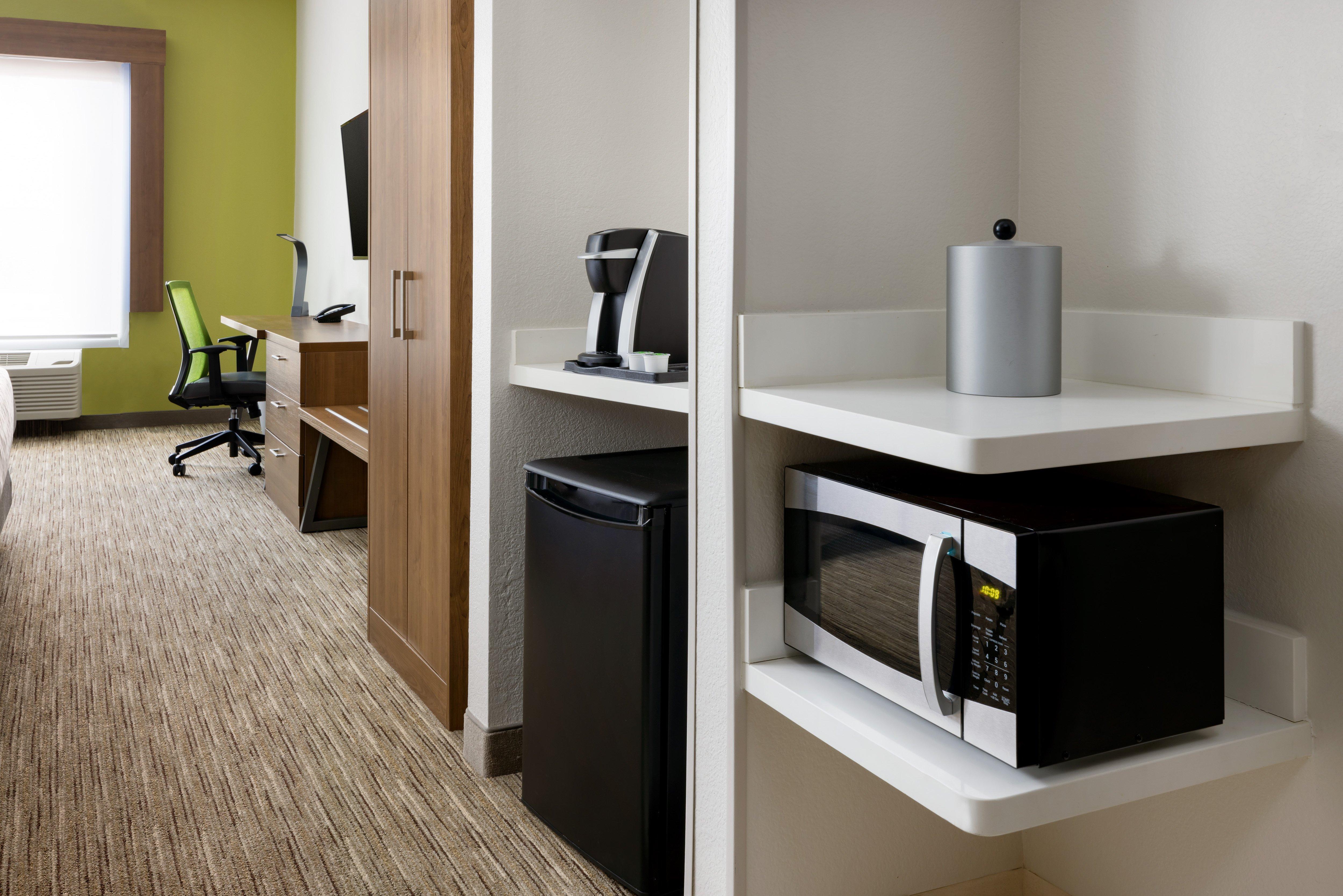 Holiday Inn Express & Suites Oakhurst-Yosemite Park Area By Ihg Exterior photo